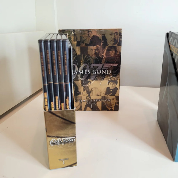 James Bond Boxed Set Bundle Volumes 1-3 Ultimate Edition Collection - Picture 7 of 10